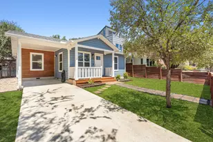 2702 Crest Ave, Austin, TX 78702 - Photo 2