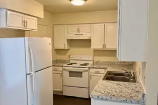 5308-B Atascosa Dr, Austin, TX 78744 - Photo 6