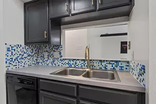 2907 Pearl St, Austin, TX 78705 - Photo 10