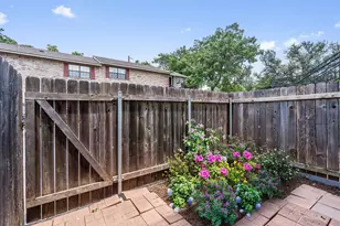 2907 Pearl St, Austin, TX 78705 - Photo 22