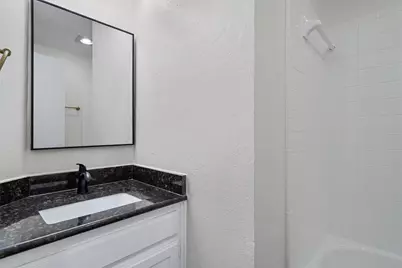 2907 Pearl Street #102, Austin, TX 78705 - Photo 18