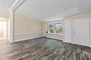 1002 Walter St, Austin, TX 78702 - Photo 8