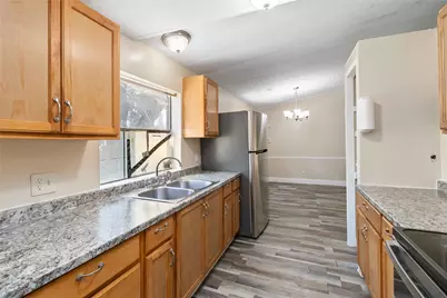 1002 Walter Street, Austin, TX 78702 - Photo 12