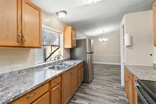1002 Walter St, Austin, TX 78702 - Photo 12