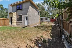 1002 Walter St, Austin, TX 78702 - Photo 26