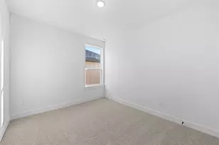 548 Gus Loop, Georgetown, TX 78626 - Photo 14