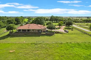 1995 Co Rd 103, Georgetown, TX 78626 - Photo 32