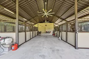 1995 Co Rd 103, Georgetown, TX 78626 - Photo 30