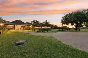 1995 Co Rd 103, Georgetown, TX 78626 - Photo 28