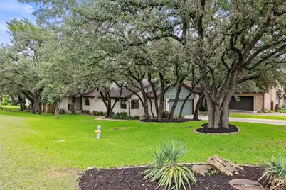 130 Deerfield Cove, Lakeway, TX 78734 - Photo 10