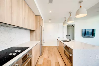 84 East Avenue #2801, Austin, TX 78701 - Photo 4