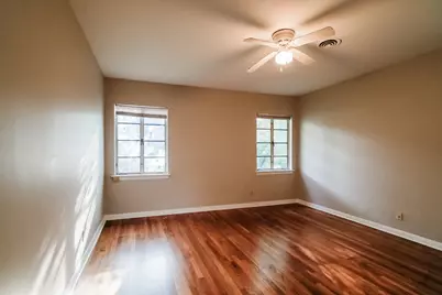 2910 Hampton Road, Austin, TX 78705 - Photo 18