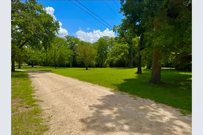 2410 N State Highway 95 N, Bastrop, TX 78602 - Photo 2