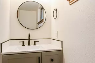 11210 Deadoak Ln, Austin, TX 78759 - Photo 20