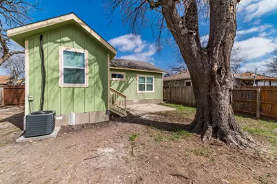 930 W Ridgewood Court, San Antonio, TX 78201 - Photo 26