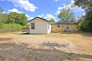 438 Forshage Blvd Blvd, Seguin, TX 78155 - Photo 26