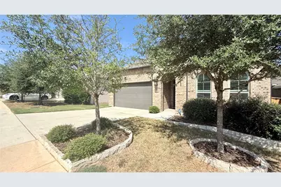 428 Trailing Lantana Lane, San Marcos, TX 78666 - Photo 2