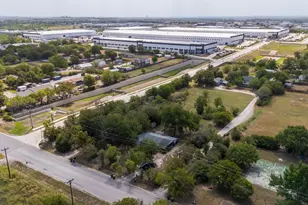 700 W Goforth Rd, Buda, TX 78610 - Photo 24