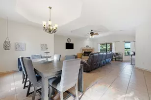 104 Cowal Dr N, Briarcliff, TX 78669 - Photo 4