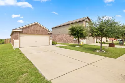 19920 Woodrow Wilson Street, Manor, TX 78653 - Photo 1