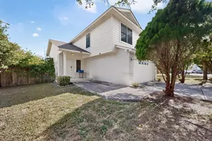 1415 Miss Allison's Way, Pflugerville, TX 78660 - Photo 2