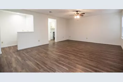 11513 Juniper Ridge Drive, Austin, TX 78759 - Photo 10