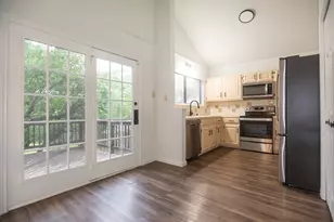 11513 Juniper Ridge Dr, Austin, TX 78759 - Photo 6
