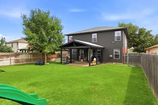 327 Outfitter Dr, Bastrop, TX 78602 - Photo 28