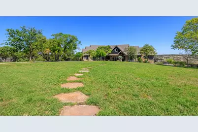 203 Flight Path, Fredericksburg, TX 78624 - Photo 2