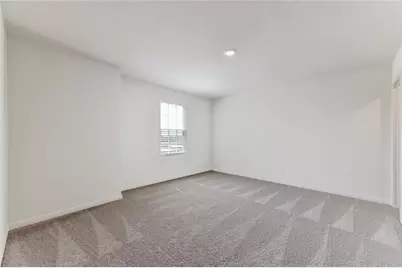 112 Dupont Pass, Jarrell, TX 76537 - Photo 14