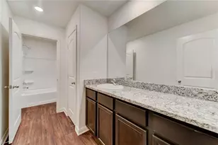 112 Dupont Pass, Jarrell, TX 76537 - Photo 16