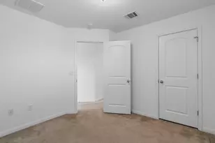 5416 Juniper Jct Ln, Austin, TX 78744 - Photo 18