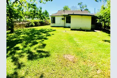 1836 Rivercrest Street, Beaumont, TX 77703 - Photo 28