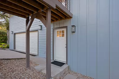 6300 Lakeshore Drive, Lago Vista, TX 78645 - Photo 18