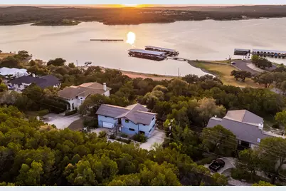 6300 Lakeshore Drive, Lago Vista, TX 78645 - Photo 32