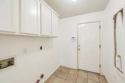 1626 Woods Boulevard, Round Rock, TX 78681 - Photo 12