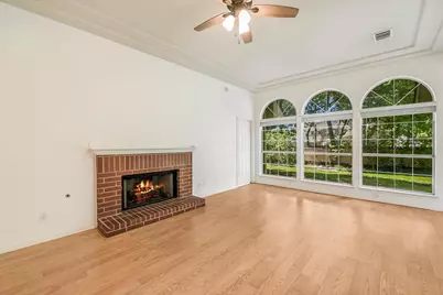 1626 Woods Boulevard, Round Rock, TX 78681 - Photo 4