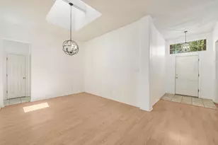 1626 Woods Blvd, Round Rock, TX 78681 - Photo 2