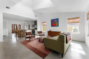 400 Delmar Ave, Austin, TX 78752 - Photo 12