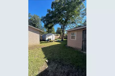 4923 Stoneleigh Drive, San Antonio, TX 78220 - Photo 14