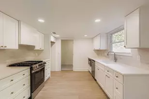 8011 Scotland Yard, Austin, TX 78759 - Photo 12