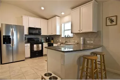 154 Tailwind Drive, Kyle, TX 78640 - Photo 2
