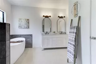 1215 Ridge Harbor Dr, Spicewood, TX 78669 - Photo 20