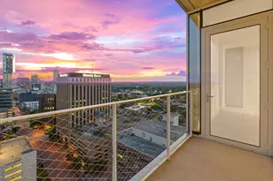 313 W 17th St, Austin, TX 78701 - Photo 20