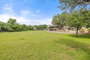 12135 Fitzhugh Rd, Austin, TX 78736 - Photo 28