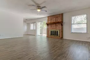 10105 Woodland Village Dr, Austin, TX 78750 - Photo 16