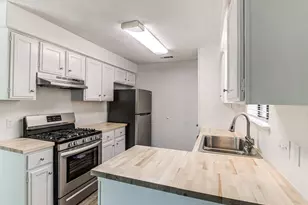 10105 Woodland Village Dr, Austin, TX 78750 - Photo 12