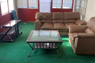 709 W 11th St, Elgin, TX 78621 - Photo 8