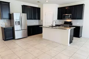 2013 Hat Bender Loop, Round Rock, TX 78664 - Photo 4