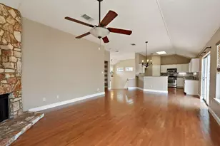 1806 Rosenborough Ln N, Round Rock, TX 78665 - Photo 12